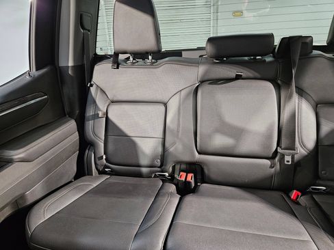Used 2023 Chevrolet Silverado 1500 LTZ AWD/4WD image 12