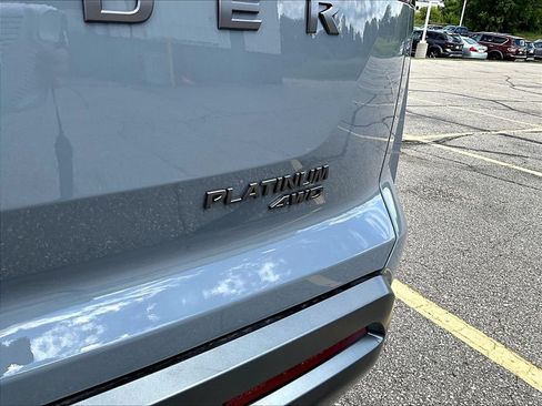 Used 2026 Nissan Pathfinder Platinum AWD/4WD image 26