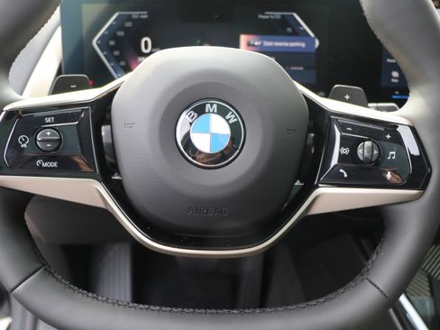 Used 2025 BMW X3 xDrive30i w/ Premium Package image 17