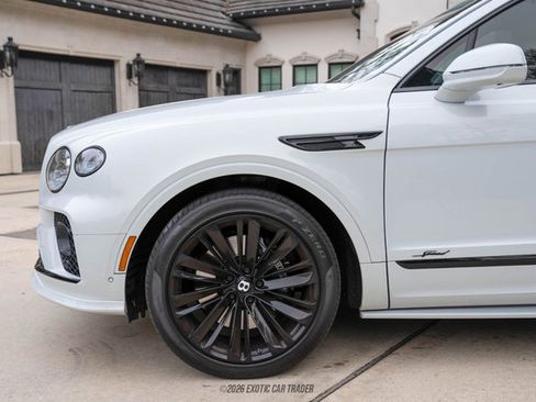 Used 2022 Bentley Bentayga Speed image 4