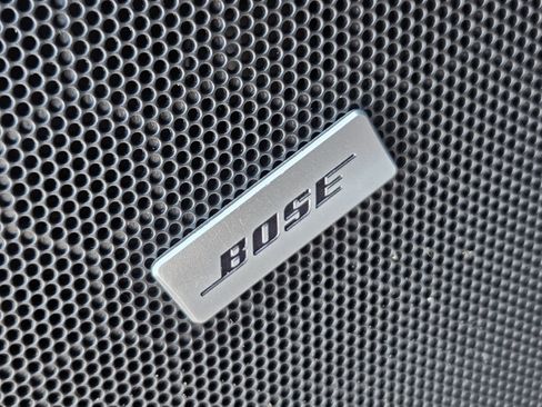 Used 2022 Chevrolet Traverse RS image 31