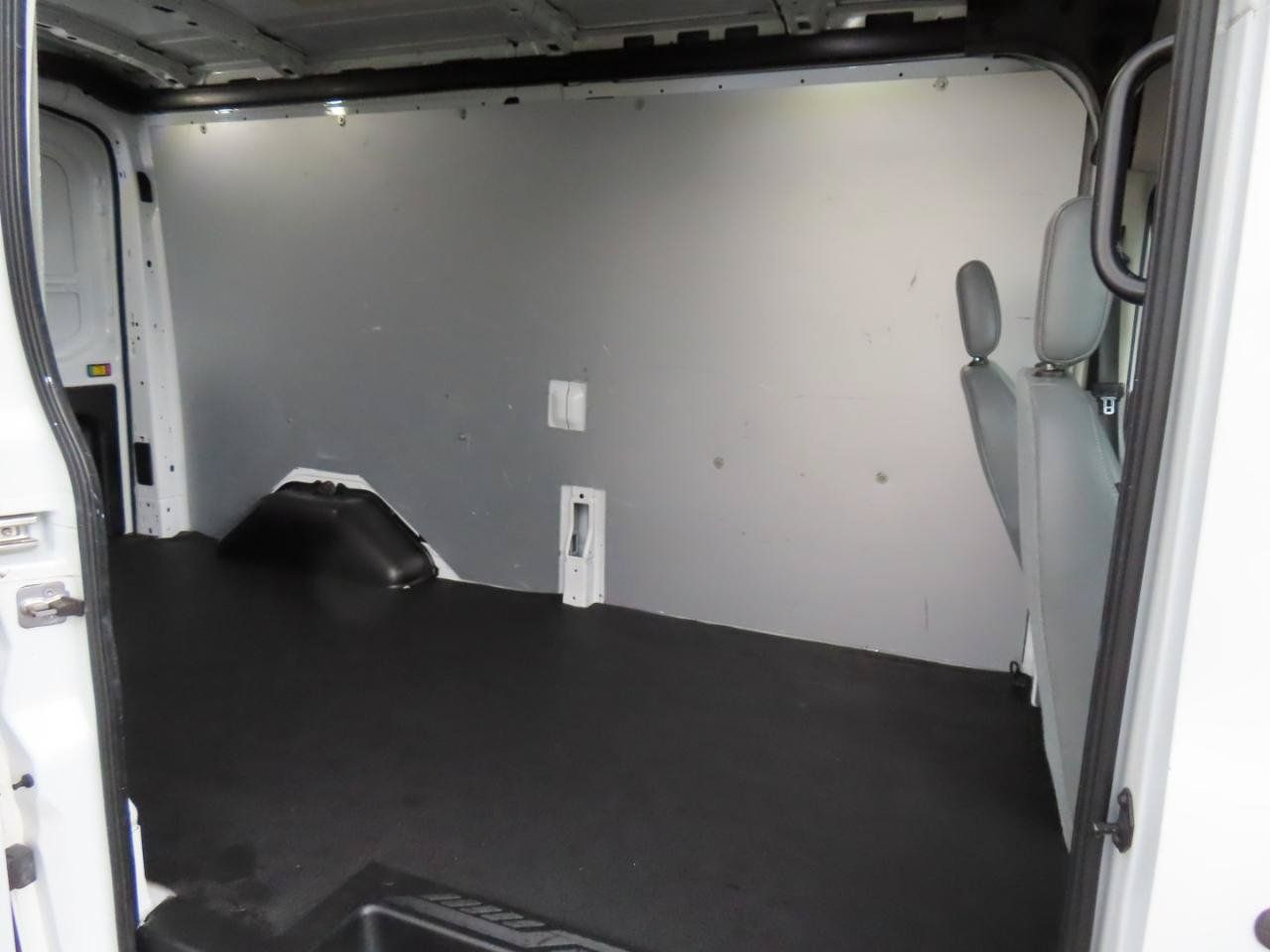 Used 2019 Ford Transit 250 148 Medium Roof RWD image 14