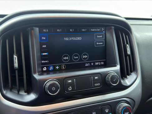 Used 2022 Chevrolet Colorado LT w/ Fleet Safety Package RWD image 32