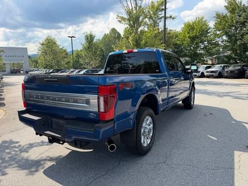 Used 2022 Ford F350 Platinum AWD/4WD image 5