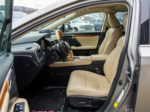 Used 2022 Lexus RX 350 AWD w/ Premium Package image 11