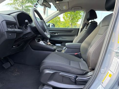 Used 2024 Honda CR-V LX image 18