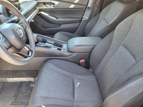 Used 2023 Honda Accord EX image 20