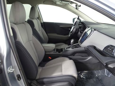 Used 2023 Subaru Outback Premium image 14
