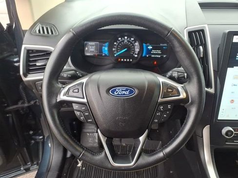 Certified 2023 Ford Edge SEL image 16