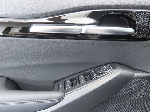 Used 2024 Kia Seltos S image 24