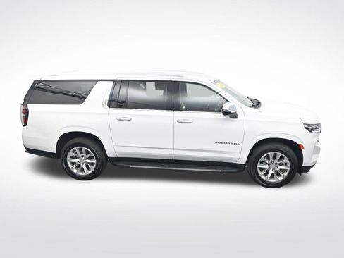Used 2023 Chevrolet Suburban Premier image 27