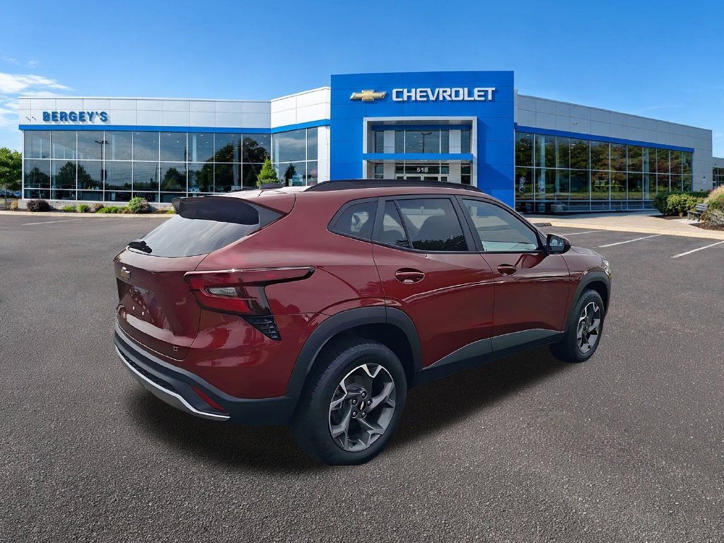 Certified 2024 Chevrolet Trax LT FWD image 5