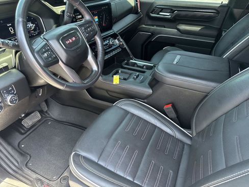 Used 2024 GMC Sierra 2500 AT4X AWD/4WD image 10
