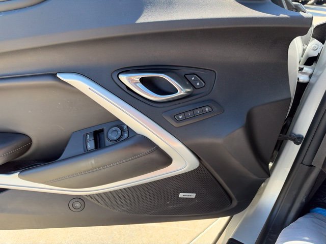 Used 2019 Chevrolet Camaro SS RWD image 13