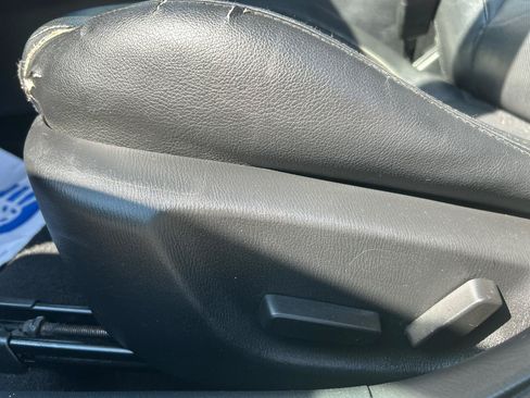 Used 2017 MAZDA MAZDA3 Grand Touring FWD image 10