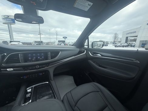 Used 2023 Buick Enclave Essence w/ Experience Buick Package image 17