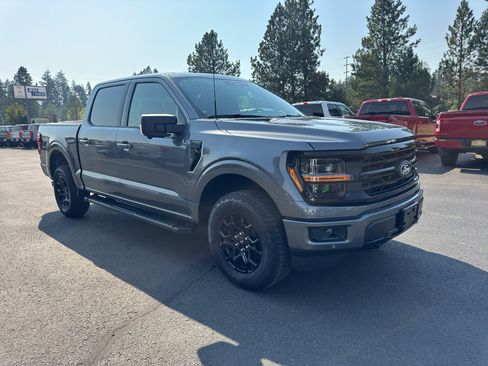 New 2026 Ford F150 XLT w/ Equipment Group 302A MID AWD/4WD image 8