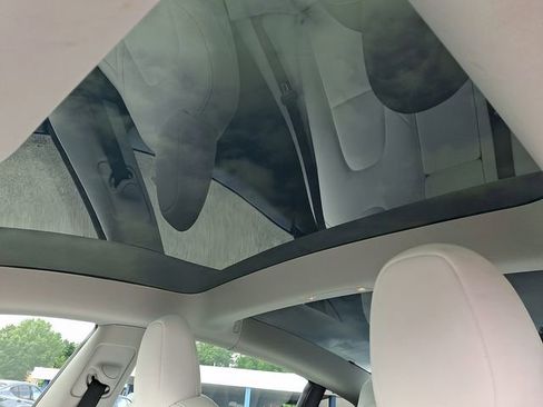 Used 2023 Tesla Model 3 Standard Range RWD image 16