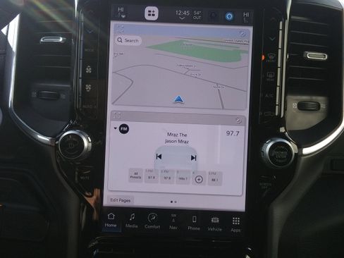 Used 2024 RAM 2500 Laramie w/ Night Edition image 17