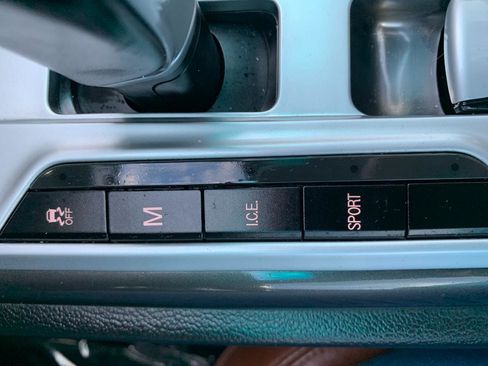 Used 2015 Maserati Ghibli RWD image 48