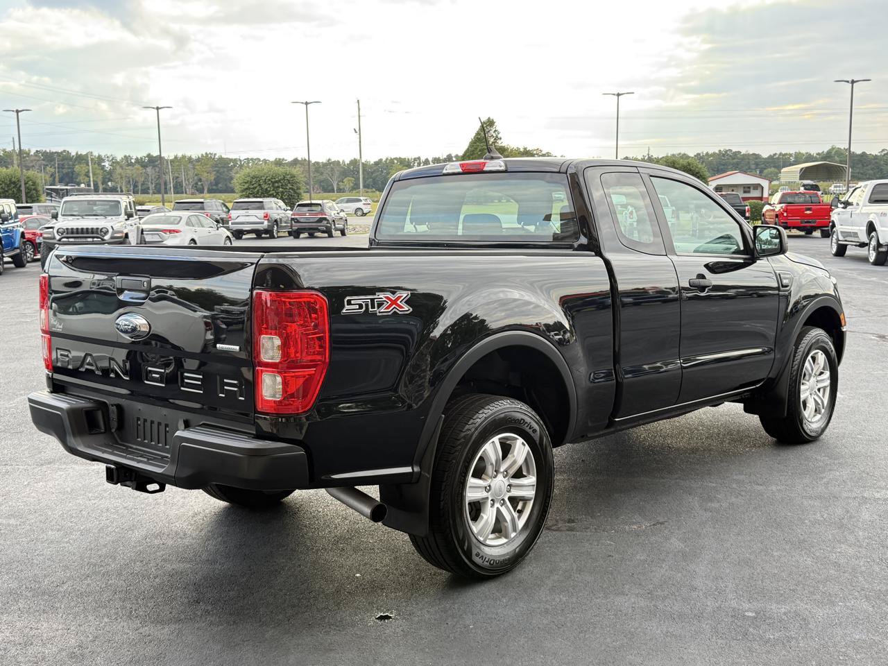 Used 2020 Ford Ranger XL w/ Equipment Group 101A Mid RWD image 5