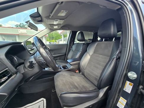 Used 2024 Mitsubishi Outlander SE FWD image 4