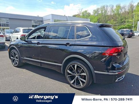 Certified 2024 Volkswagen Tiguan SEL R-Line AWD/4WD image 8