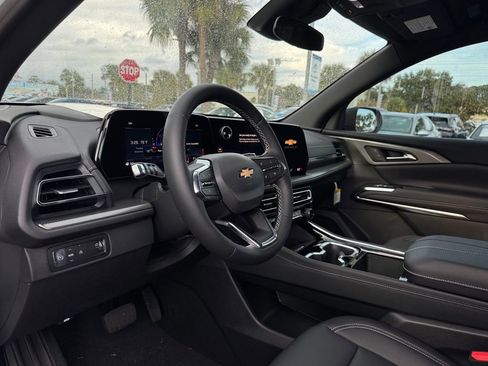 New 2026 Chevrolet Traverse LT image 25