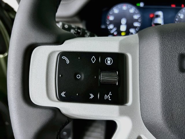 New 2026 Land Rover Defender 110 S AWD/4WD image 10