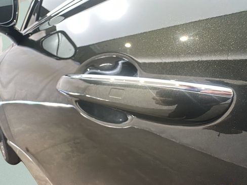 Certified 2025 Genesis GV80 3.5T Prestige AWD/4WD image 10