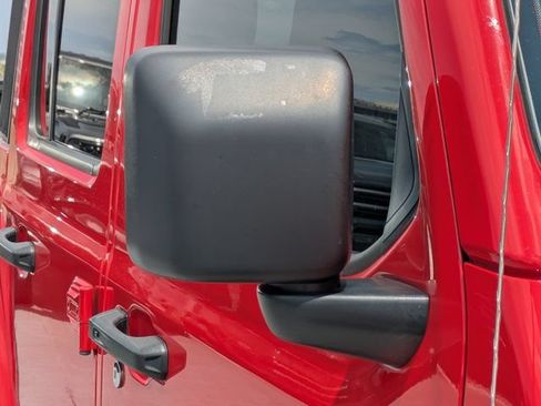 Used 2020 Jeep Gladiator Rubicon AWD/4WD image 11