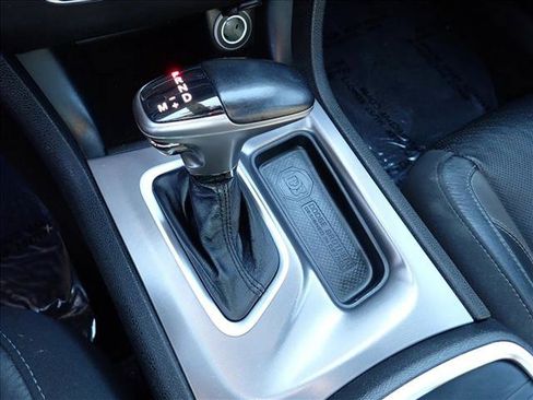 Used 2022 Dodge Charger SXT w/ Leather Interior Group image 19