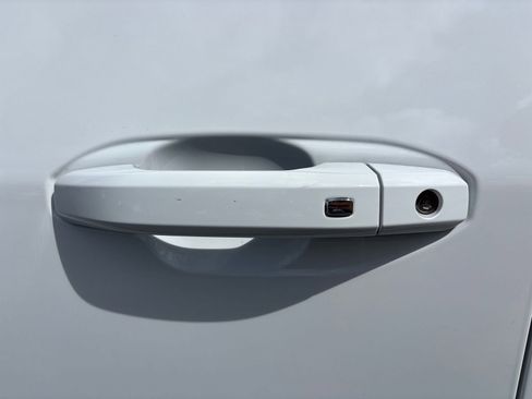 New 2026 GMC Sierra EV Elevation image 31