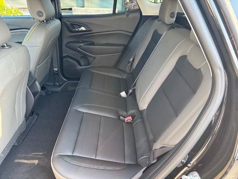 New 2025 Chevrolet Trax ACTIV w/ Sunroof Package FWD image 8