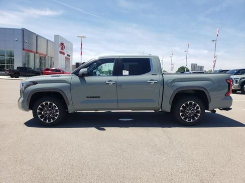 New 2026 Toyota Tundra Limited AWD/4WD image 9