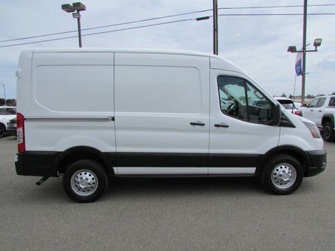 Used 2023 Ford Transit 250 Medium Roof AWD w/ Load Area Protection Package image 6