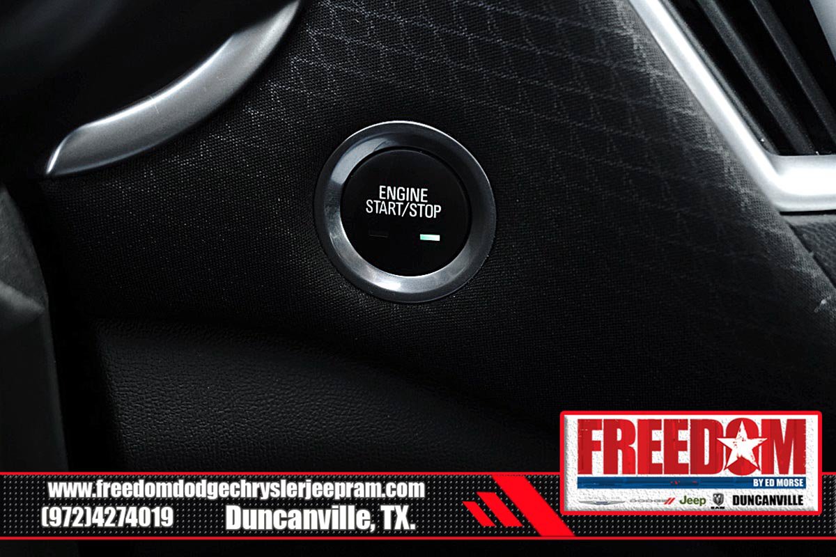 Used 2025 Chevrolet Malibu LT FWD image 31