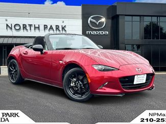 Used 2019 MAZDA MX-5 Miata Sport video 1