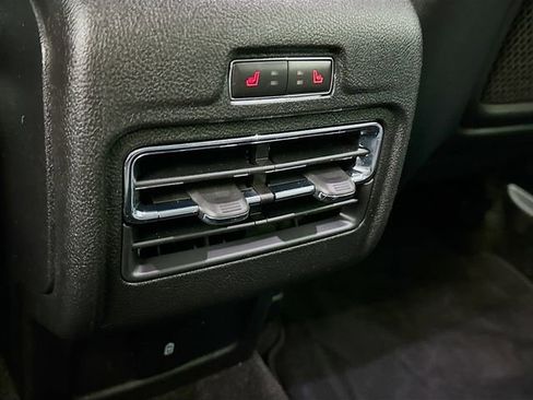 Used 2022 Lincoln Corsair AWD w/ Equipment Group 101A image 27