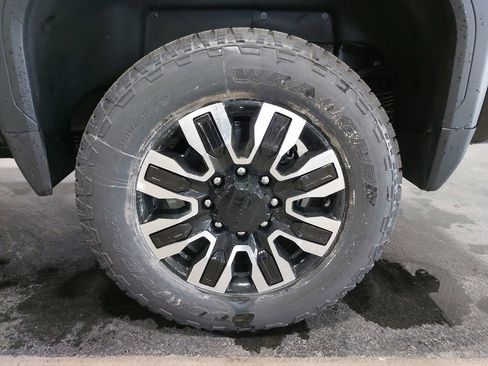 New 2026 GMC Sierra 3500 Denali Ultimate image 32