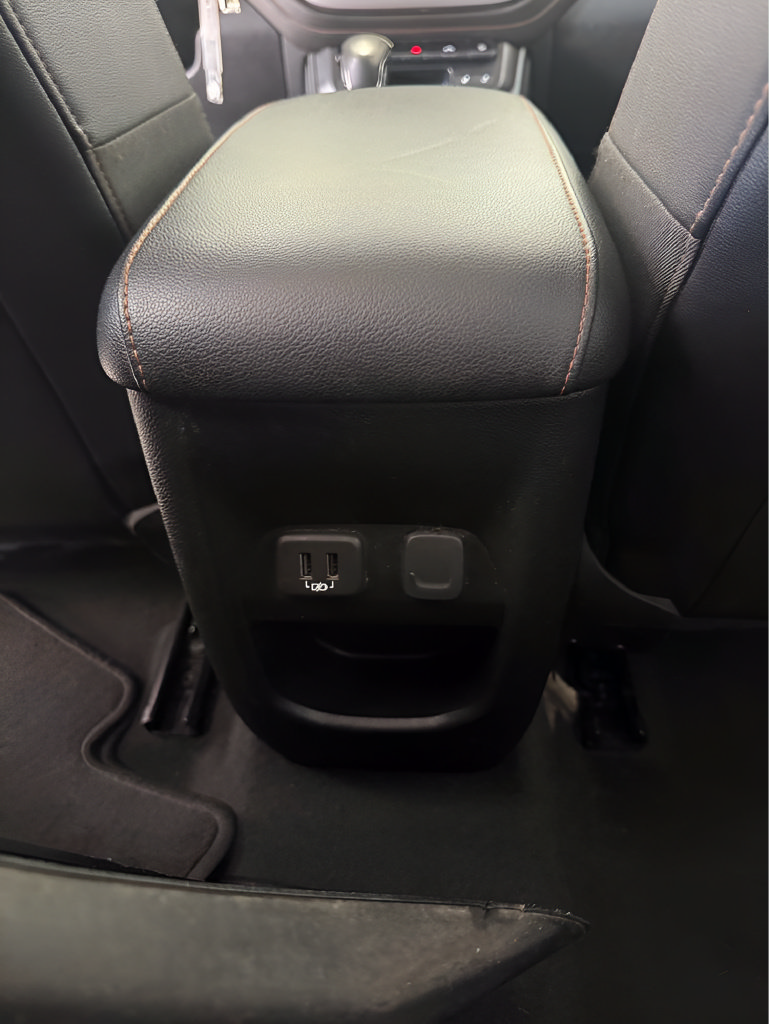Used 2022 GMC Canyon AT4 AWD/4WD image 7