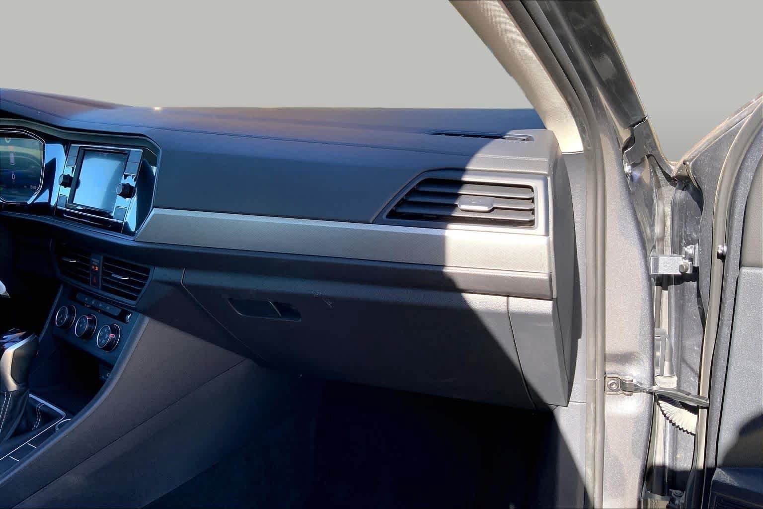 Used 2024 Volkswagen Jetta S FWD image 17