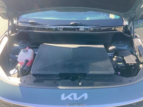 Used 2023 Kia Niro Wind FWD image 32