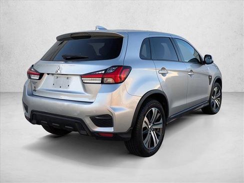 Used 2020 Mitsubishi Outlander Sport ES image 5