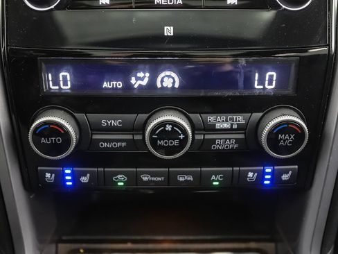 Used 2021 Subaru Ascent Touring w/ Popular Package #2A AWD/4WD image 19
