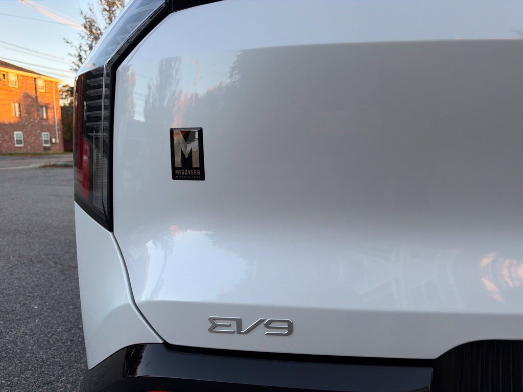 Certified 2024 Kia EV9 Land AWD/4WD image 11
