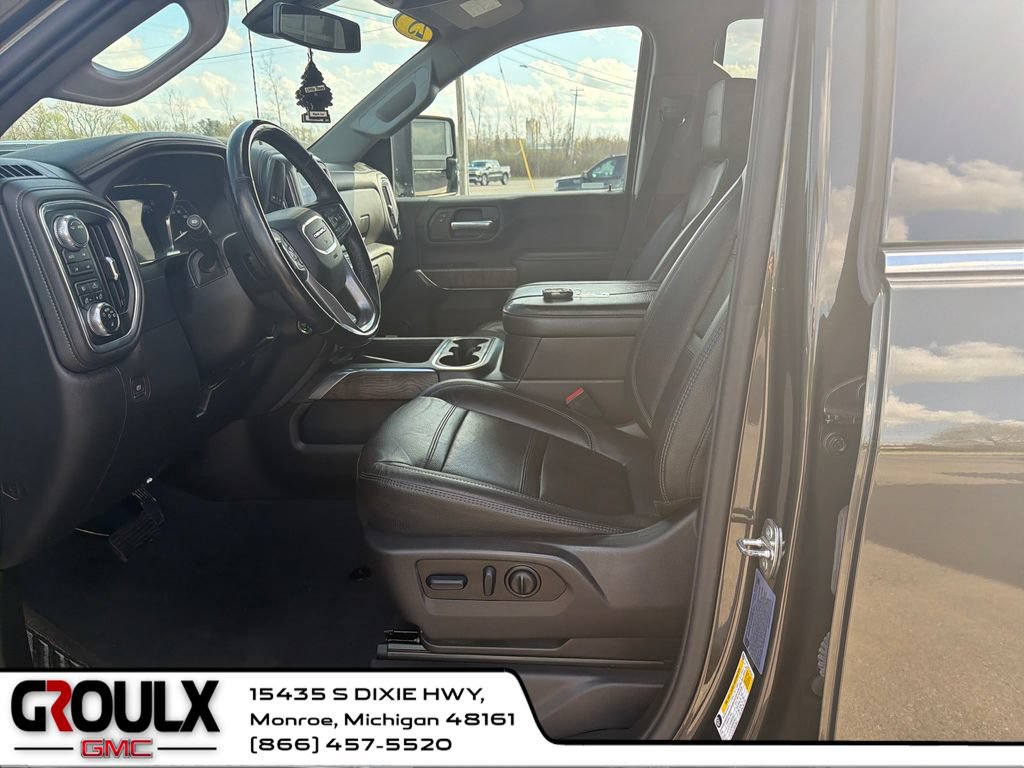 Used 2023 GMC Sierra 2500 Denali AWD/4WD image 10