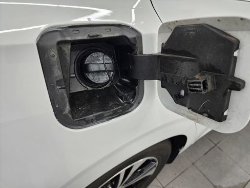 Used 2023 Nissan Sentra SV image 24