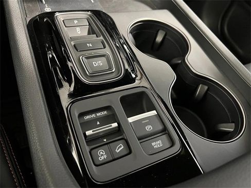 New 2025 Honda Pilot TrailSport image 24