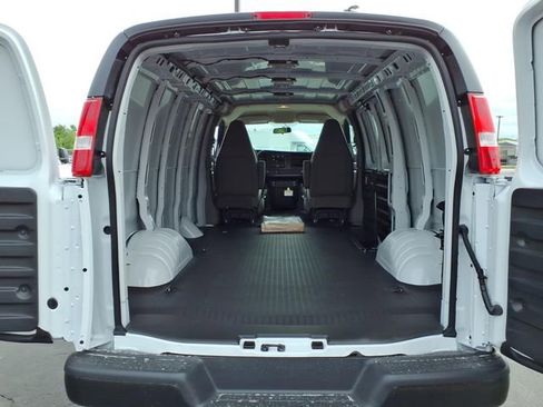 New 2026 Chevrolet Express 2500 w/ Driver Convenience Package RWD image 8